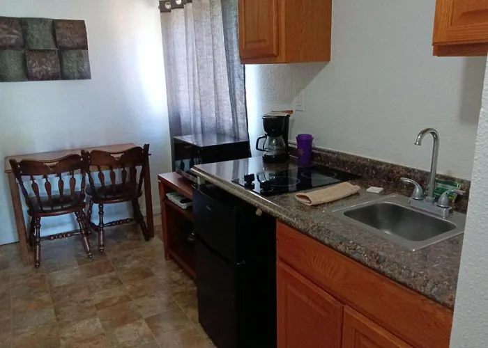 Ans Inn & Suites
